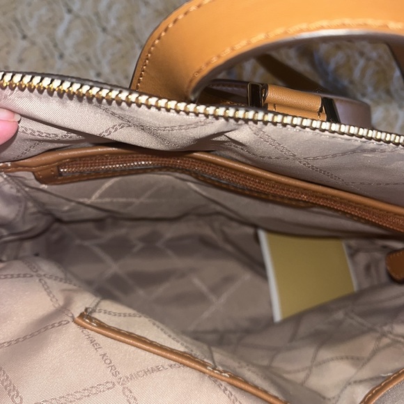 Rhea backpack - Picture 2 of 8